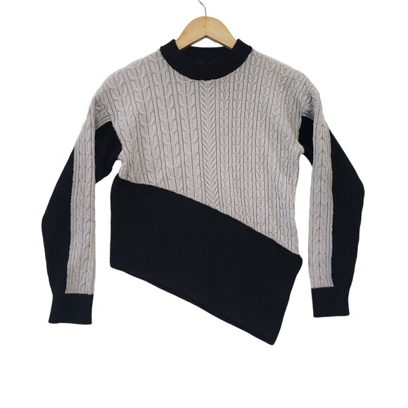 Express Asymmetrical Colorblock Cable Knit Sweater Size M Academia Fall Casual - Picture 1 of 6
